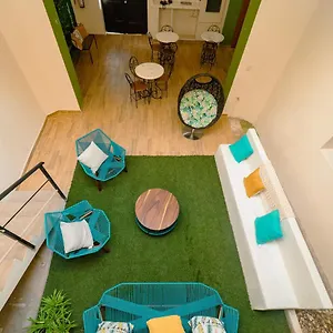 https://nido-colibri.hotelsmerida.org